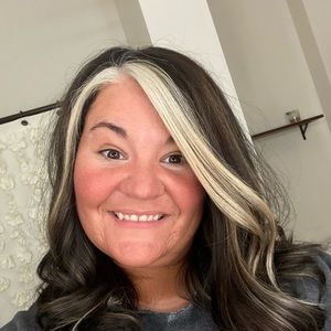 Meet your Posher, Leah